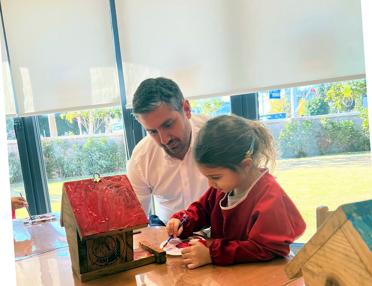 Ak Parti Marmaris İlçe Başkanı MUZAFFER ARAVİ’den Çocuk Bayramı mesajı