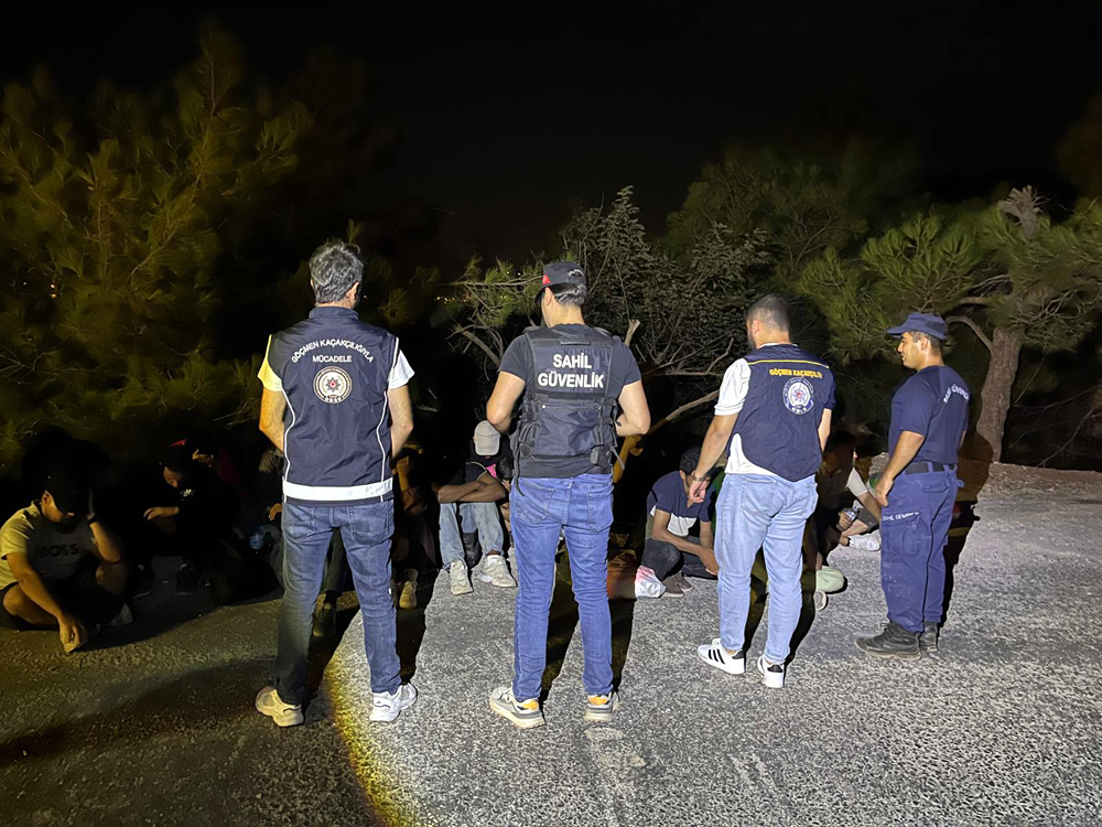 Marmaris Âşıklar Tepesi’nde 19 mülteci yakalandı