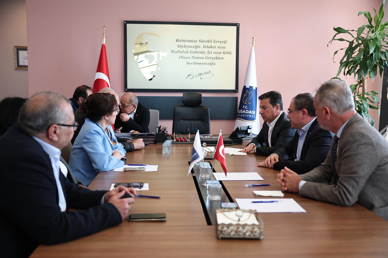 Muğla Başkanı Ahmet Aras’tan Manisa’ya ziyaret, Kuşadası’na destek