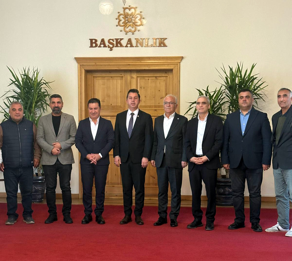 Marmaris Esnafından Muğla Başkanı Ahmet Aras’a Ziyaret