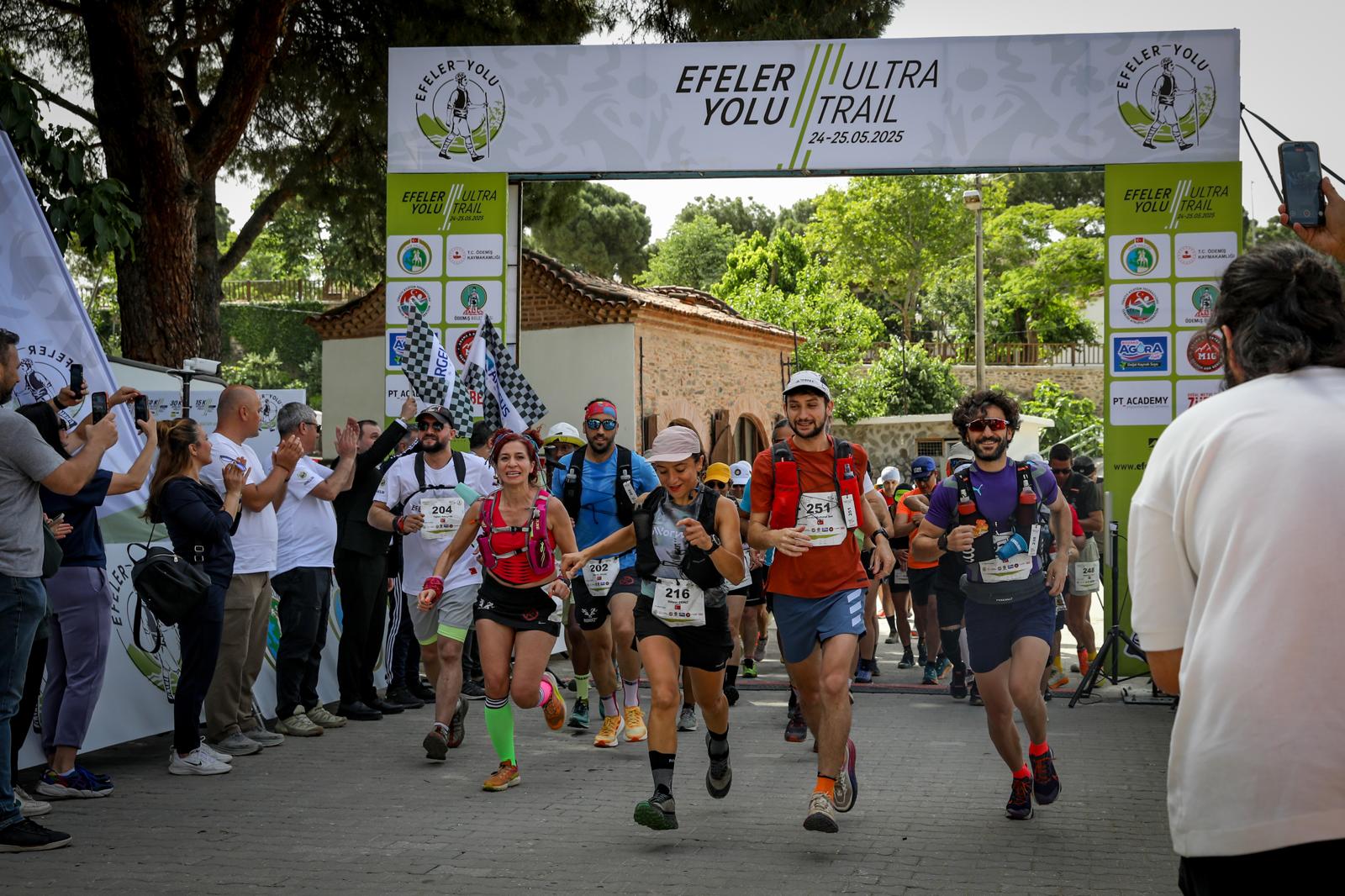 İzmir Valisi Elban: Efeler Yolu Ultra Trail, kadim tarihimiz ile doğa sporlarını bir