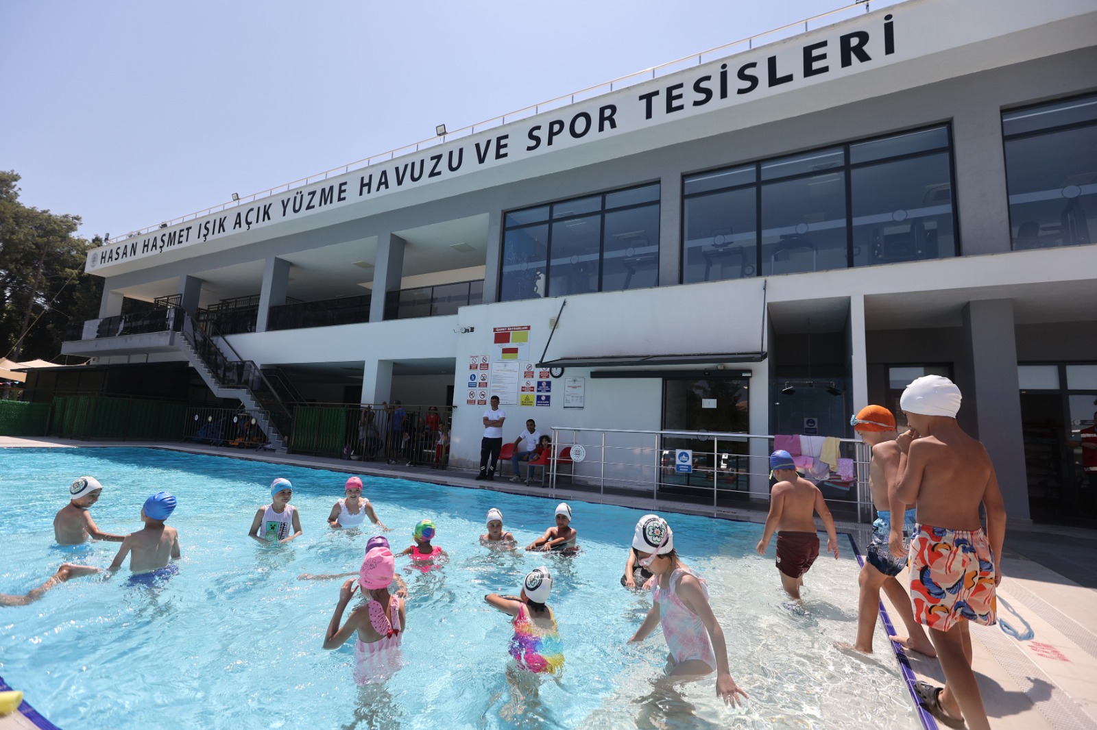 Kırsaldaki Çocuklar “Yeşilden Maviye” İlk Kulaçlarını Attı