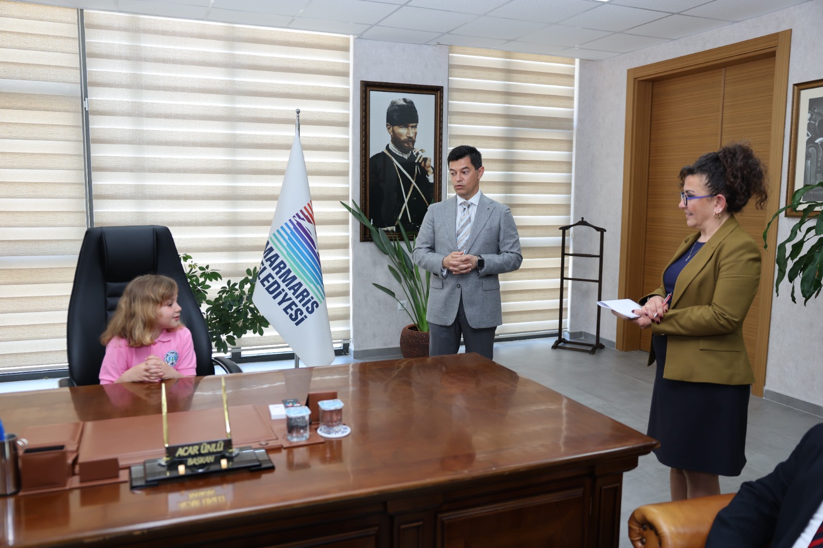  Marmaris’te Koltuk Çocukların: Minik Başkanlardan ‘Daha Yeşil ve Temiz Kent’ Talimatı