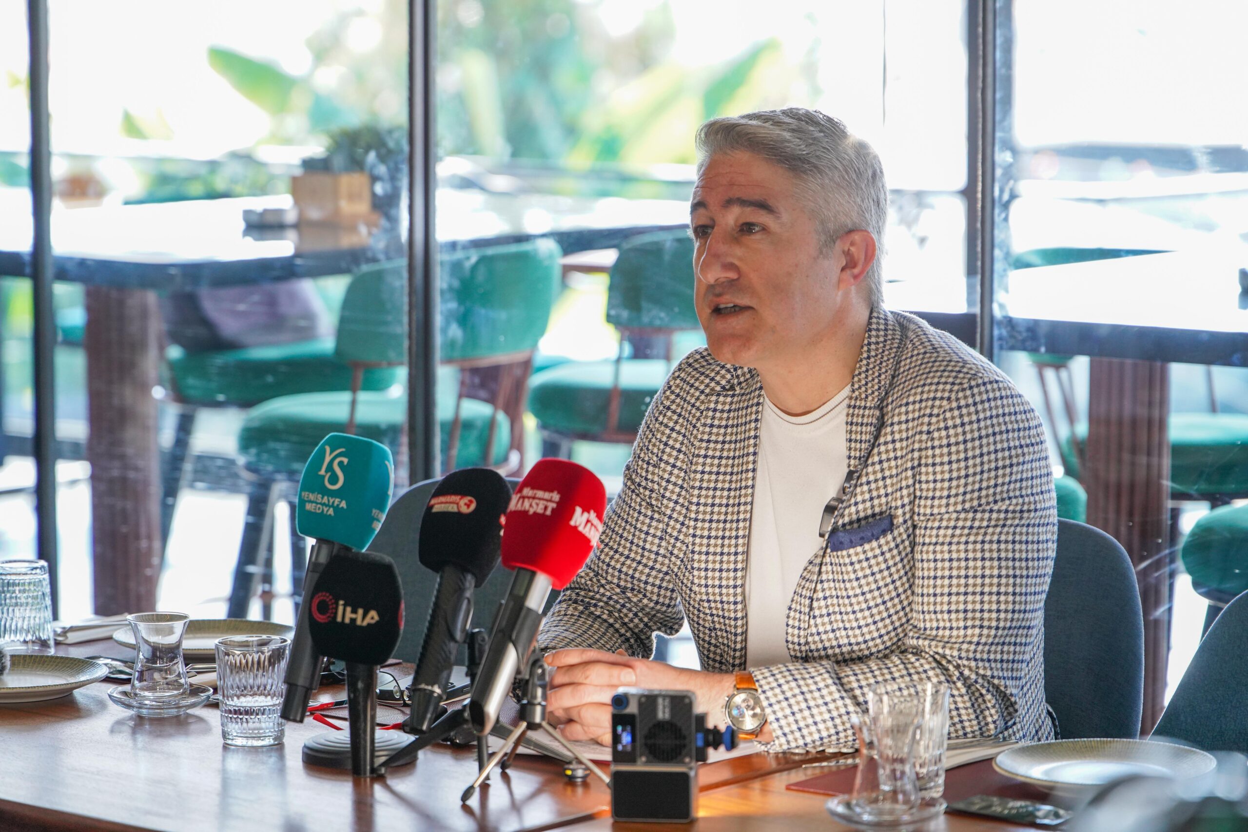 Geçmiş Dönem Başkanı MEHMET OKTAY, “ CHP Genel Başkanı aldatılıyor”