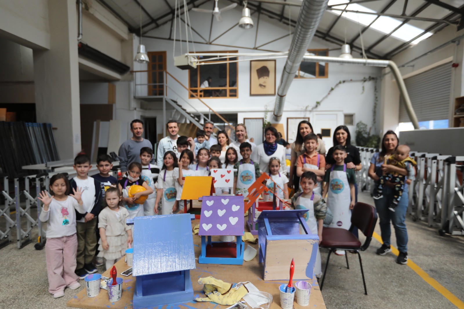 Muğla Büyükşehir’den minik yüreklere kuş yuvası