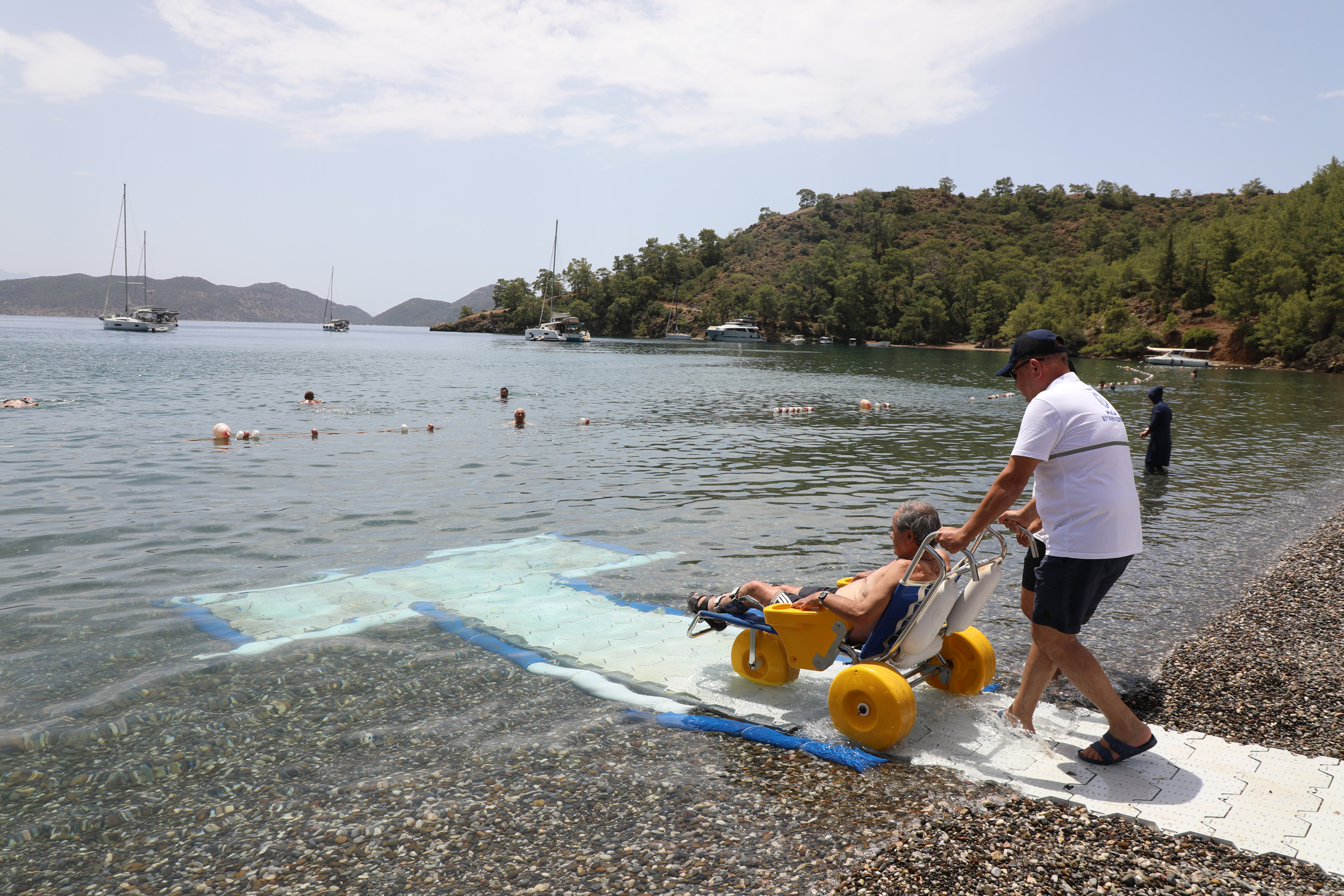Muğla Sahillerinde Engelsiz Yaz