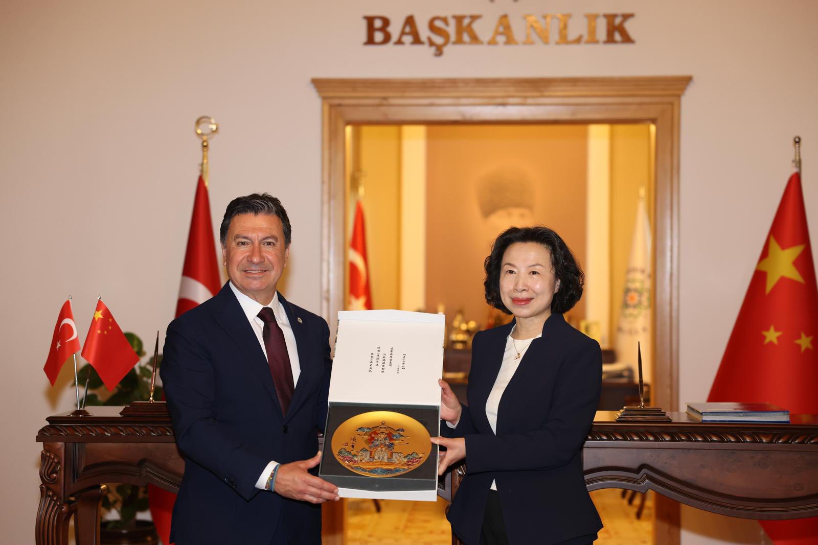 Muğla İle Çin’in en büyük şehri arsasında kardeşlik adımları