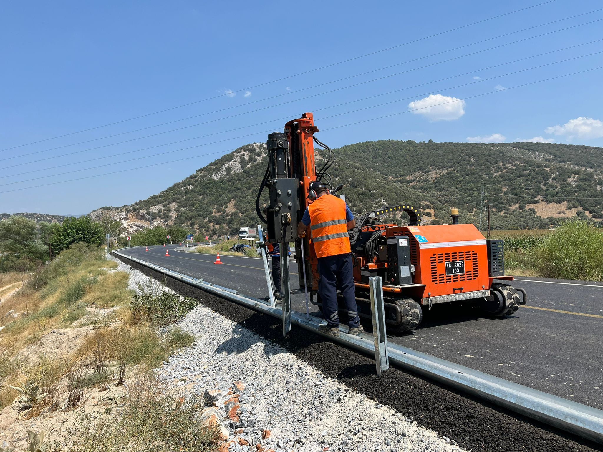 Muğla Büyükşehir’den yol güvenliği için büyük yatırım