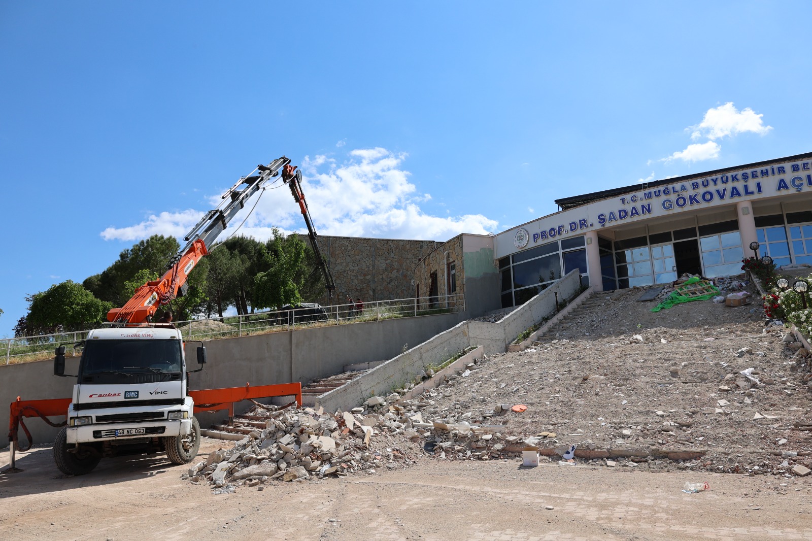 Muğla’da Açık Hava Tiyatrosunda Yenileme Çalışmaları Sürüyor