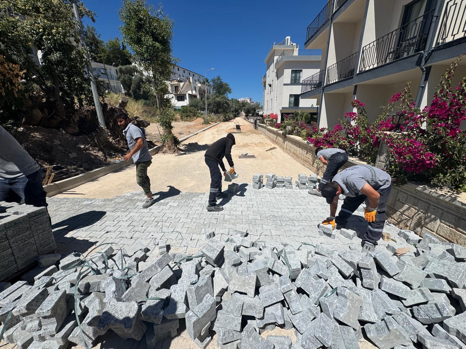 Milas’ta mahallerde çalışmalar devam ediyor