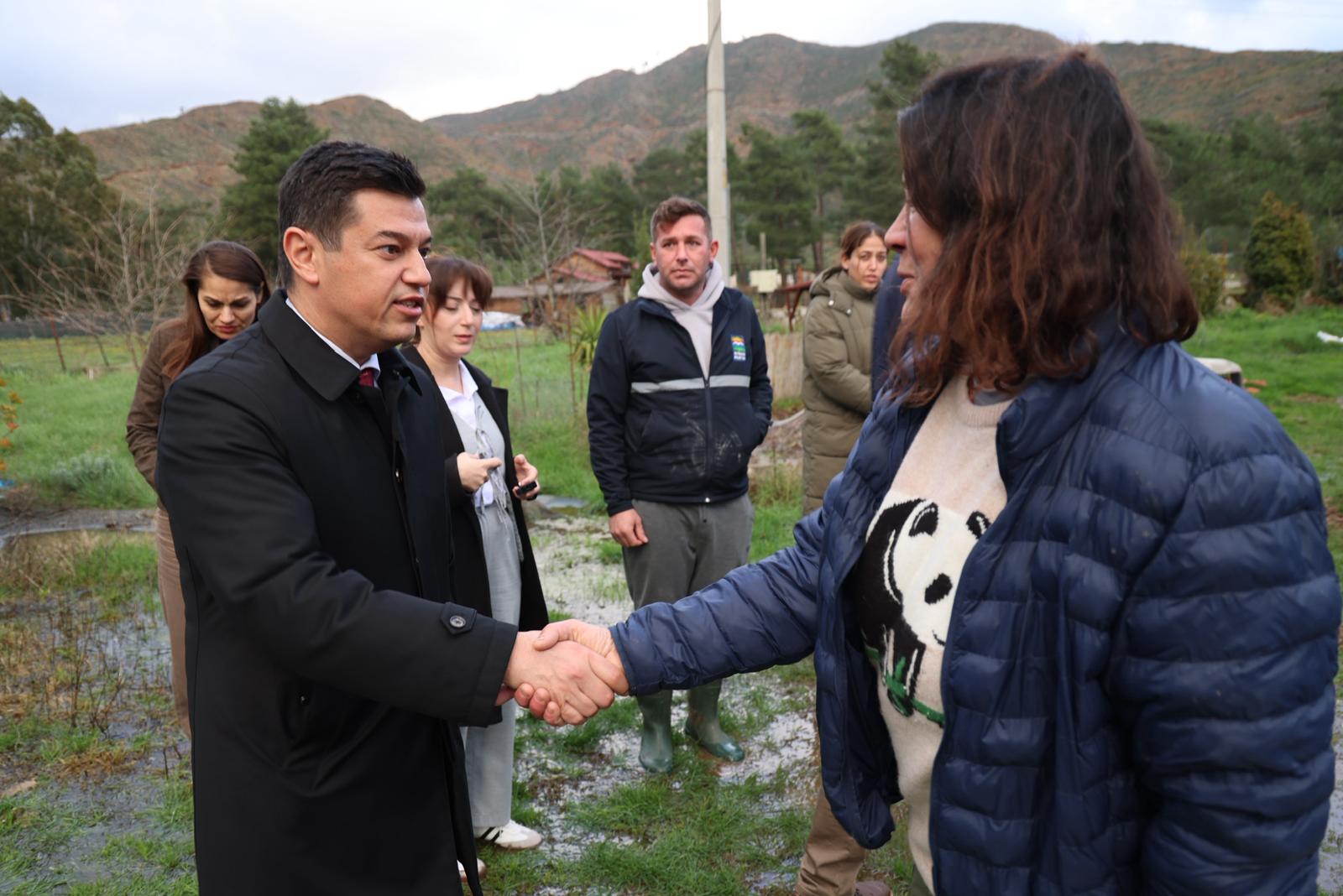 Marmaris’te Can Dostlar İçin Seferberlik: Başkan Ünlü Su Baskını Bölgesinde