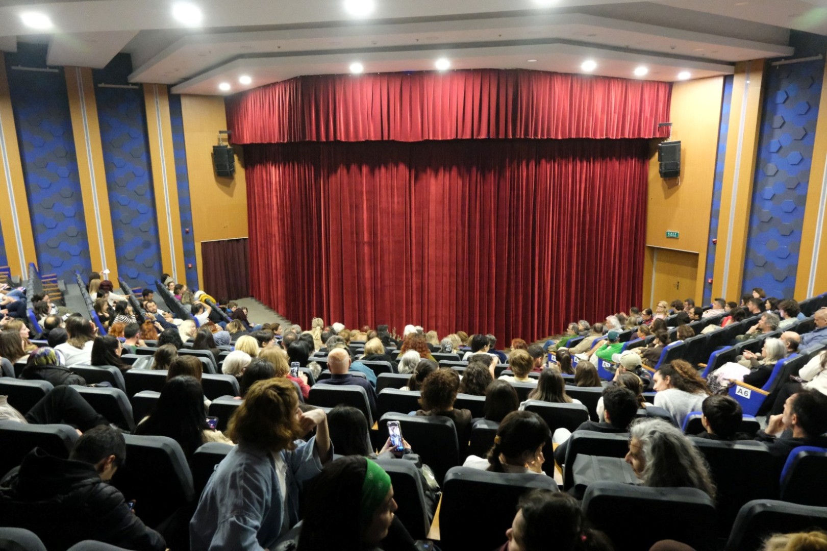 Bodrum Belediyesi Şehir Tiyatrosu 9 Yaşında