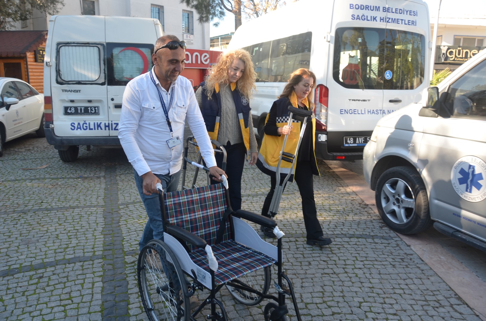 Bodrum Belediyesi sağlık işlerinden medikal destek